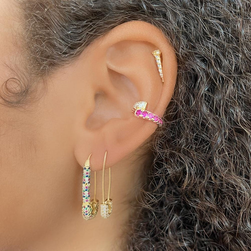 Safety Pin on ear with Simple Pin